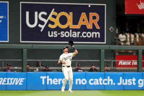 Minnesota Twins ve Houston Astros Karşı Karşıya: Play-off Yarışında Kritik Randevu