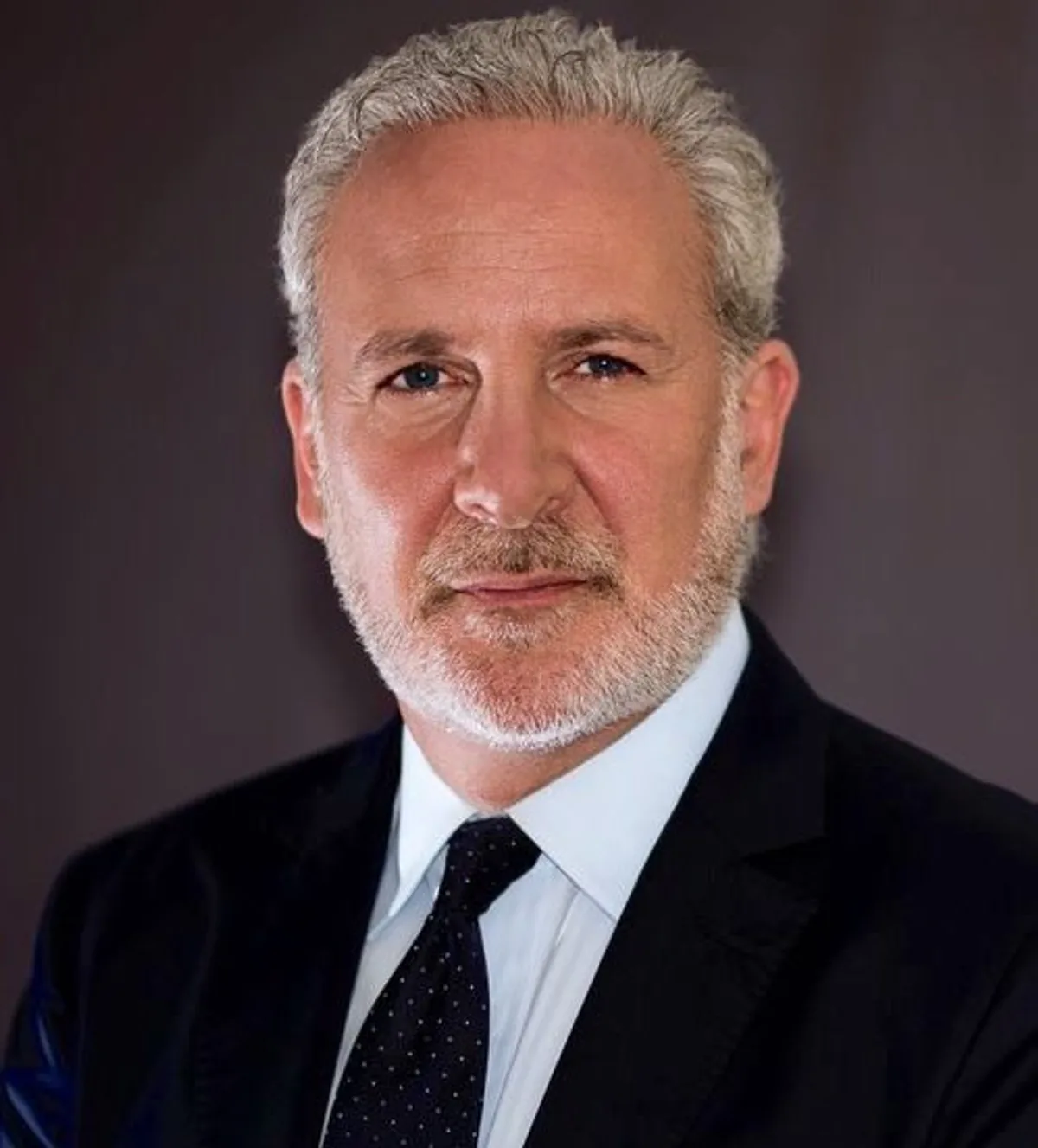 Peter Schiff, Kripto Para Dünyasındaki En Büyük Hileyi Trump'a İşaret Ediyor Peter Schiff, Kripto Para Dünyasındaki En Büyük Hileyi Trump'a İşaret Ediyor