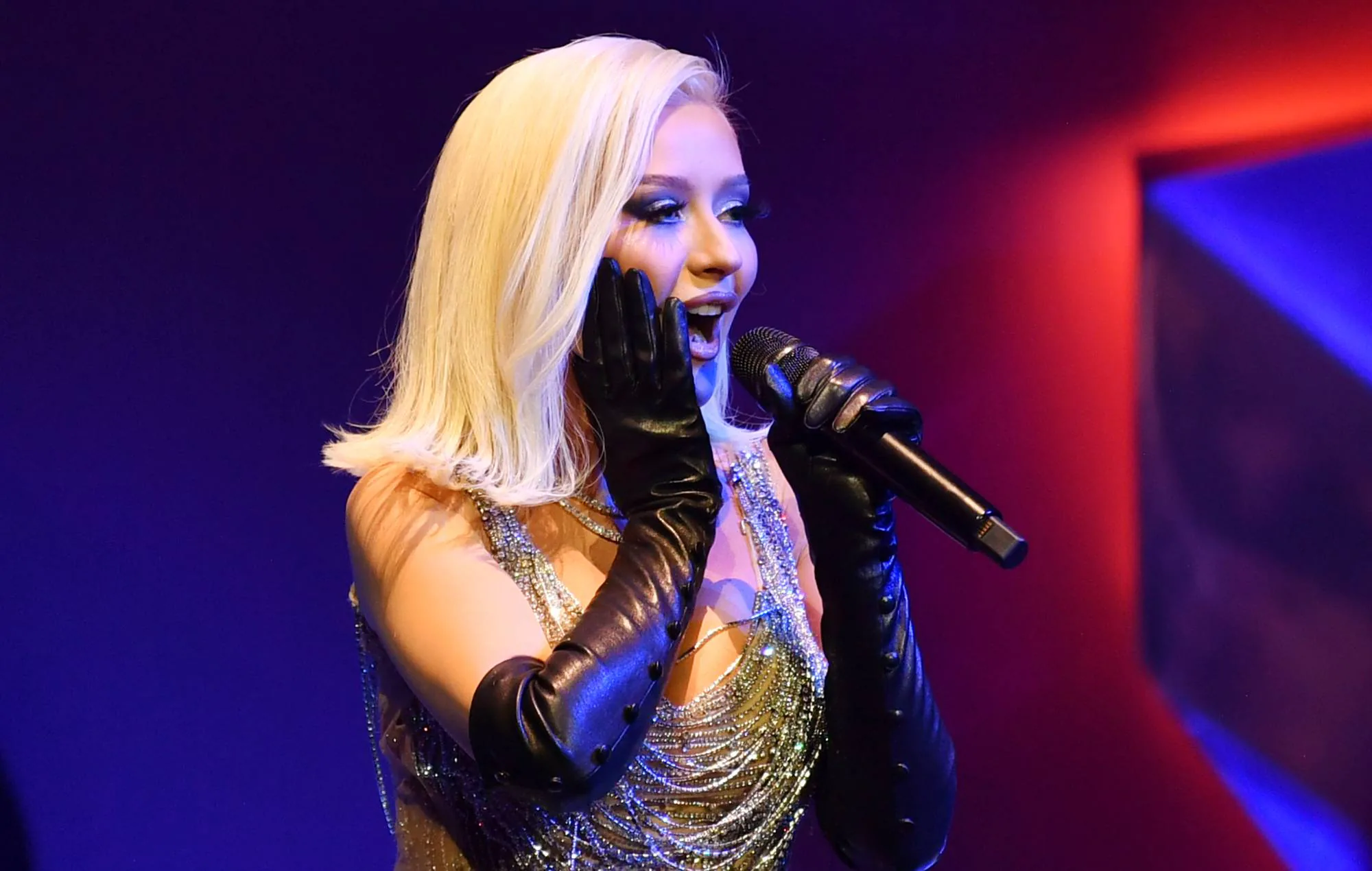 Kraliyet Malikanesindeki Dev Konserler İptal Edildi: Christina Aguilera ve Clapton Listesindeydi Kraliyet Malikanesindeki Dev Konserler İptal Edildi: Christina Aguilera ve Clapton Listesindeydi