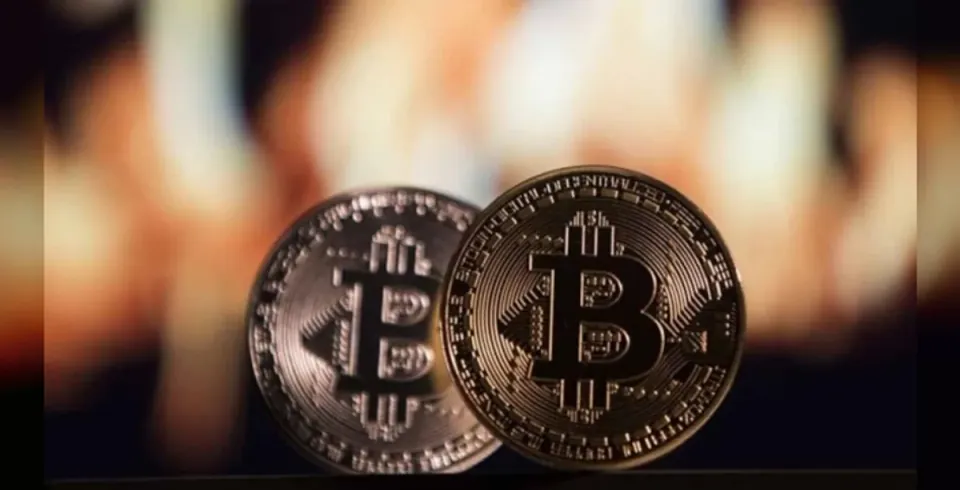 Peter Schiff'ten ABD Ekonomisi ve Bitcoin Uyarısı: 2026 Beklentileri görseli