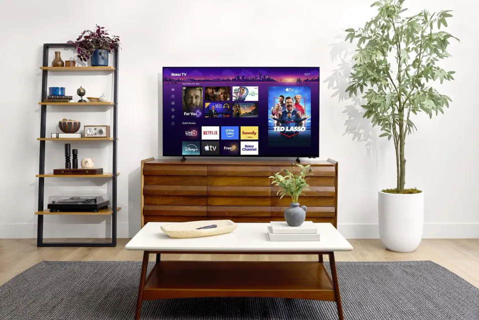 Roku İlk OLED TV'lerini Prime Day'de İndirdi: 55 İnç Model 700 Doların Altına Düştü görseli