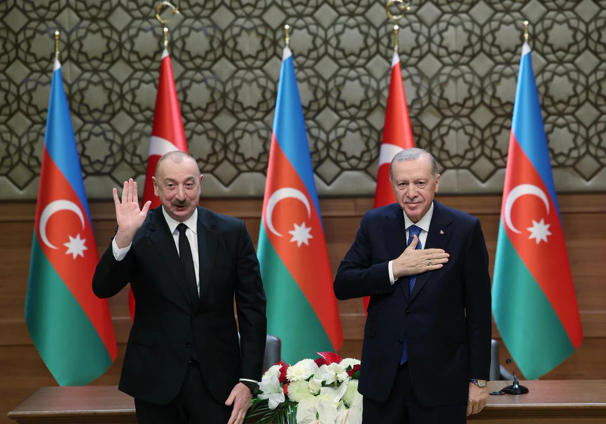 İğdır-Nahçıvan Doğal Gaz Boru Hattı Açıldı İğdır-Nahçıvan Doğal Gaz Boru Hattı Açıldı