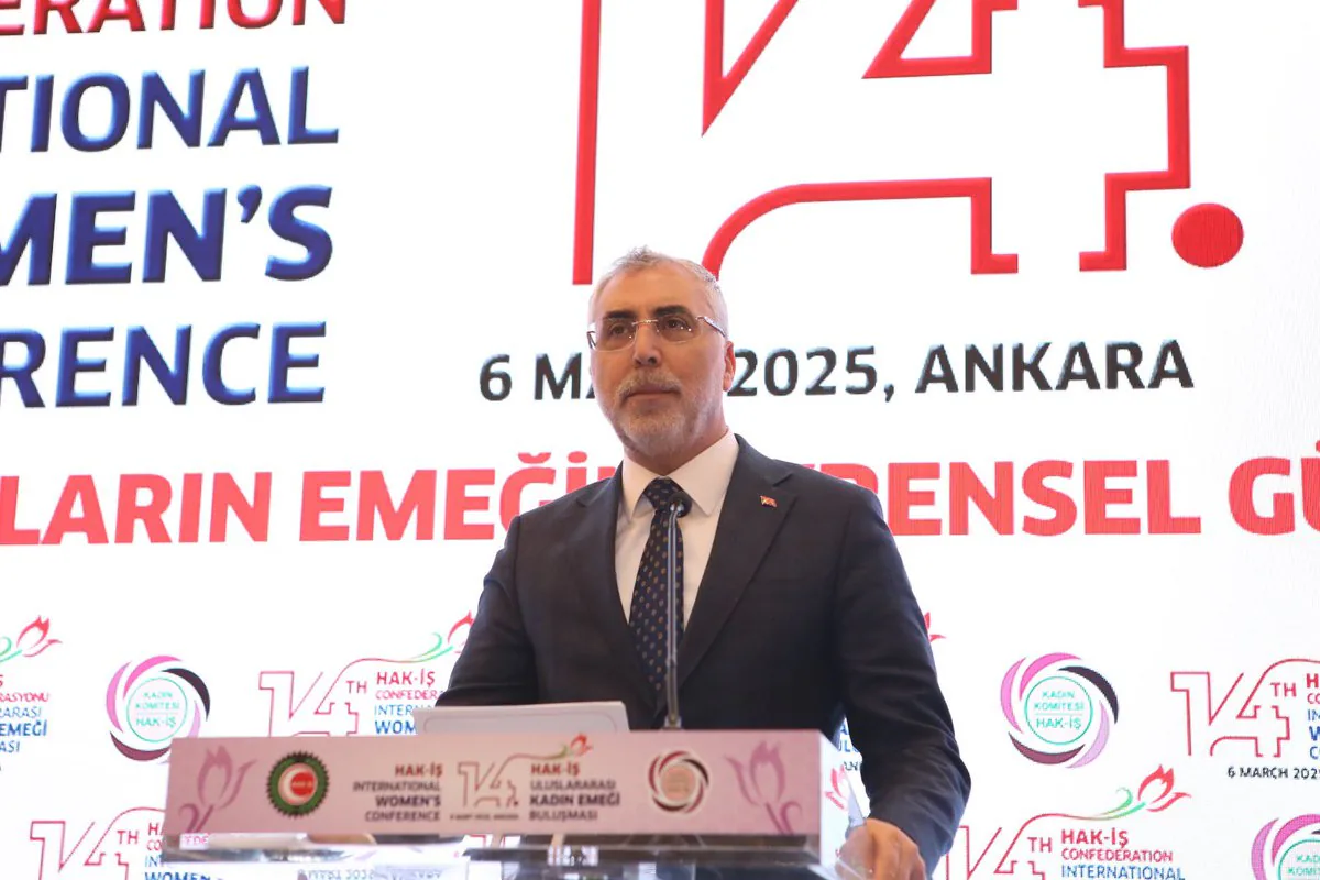 Çalışma ve Sosyal Güvenlik Bakanı, HAK İŞ'in Uluslararası Kadın Emeği Buluşması'nda Konuştu Çalışma ve Sosyal Güvenlik Bakanı, HAK İŞ'in Uluslararası Kadın Emeği Buluşması'nda Konuştu