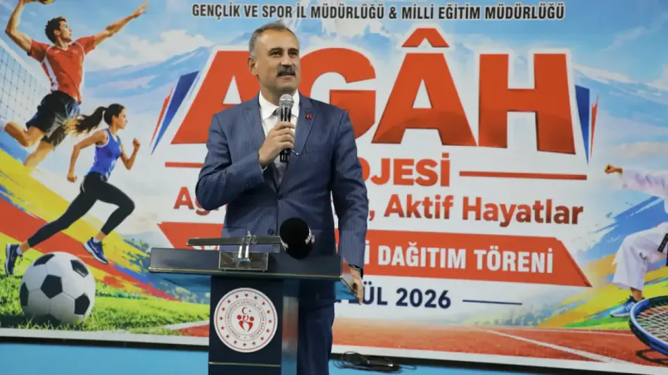 Ağrı'da 171 okula 22 bin 200 adet spor malzemesi dağıtıldı görseli