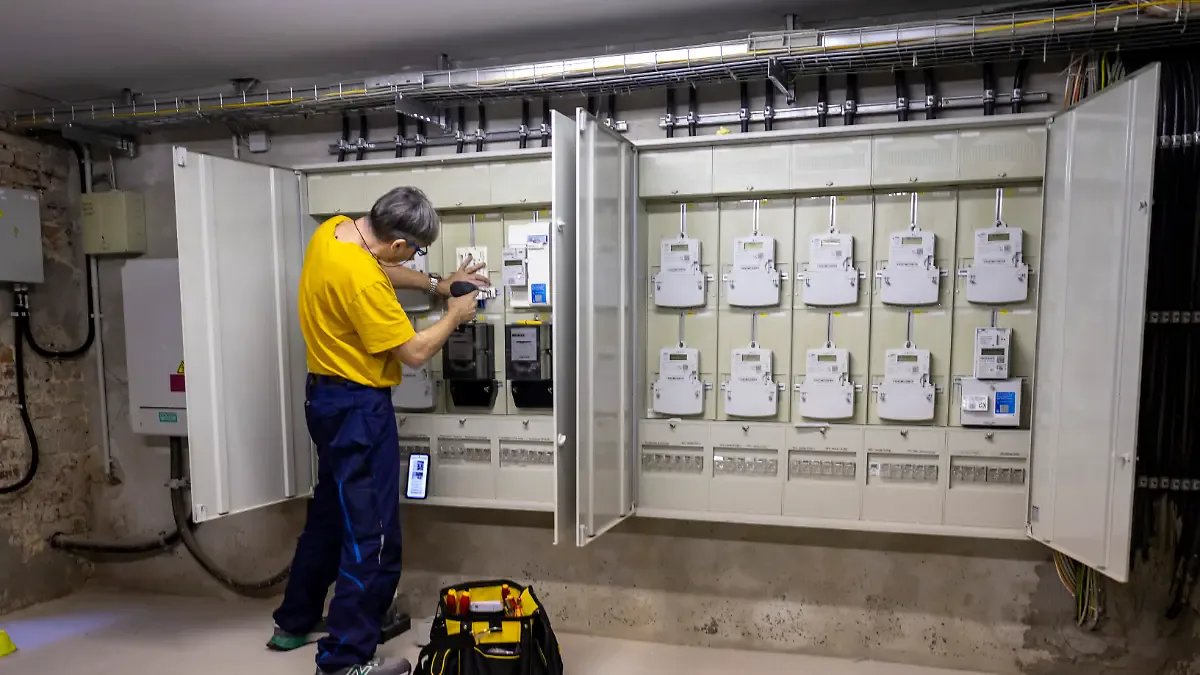 Almanya'da Boş Daireler Elektrik Sayacıyla Tespit Edilecek: Die Linke Yasa Değişikliği İstiyor Almanya'da Boş Daireler Elektrik Sayacıyla Tespit Edilecek: Die Linke Yasa Değişikliği İstiyor