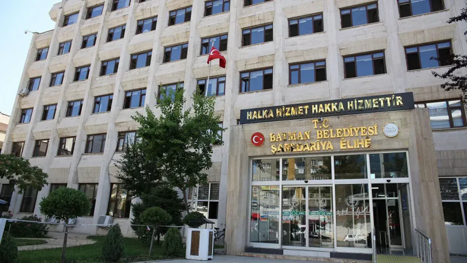 Batman Belediyesi'nden 'Temiz Tuvalet Projesi' İçin 4 Büfelik Kiralama İhalesi görseli