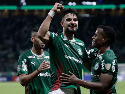 Spartak Moskova'dan Palmeiras'a Dev Teklif: Flaco López İçin 25 Milyon Euro