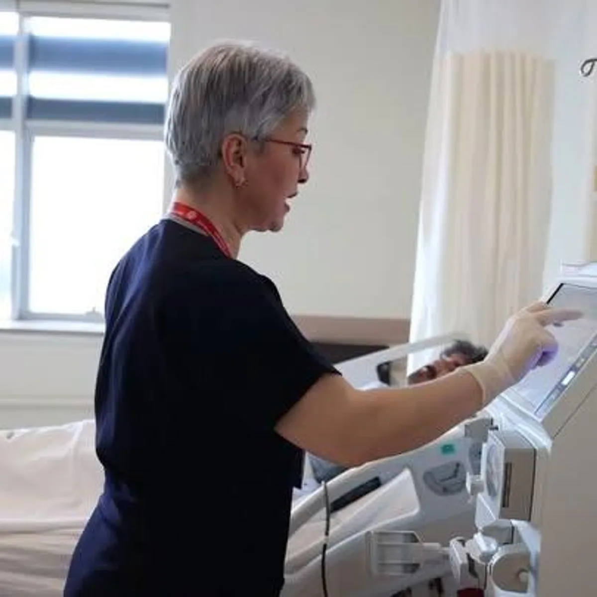 Sağlık Bakanı'ndan Dünya Kadınlar Günü Mesajı: Fedakârlığın Övgüye Değer Kadınlara Teşekkürler Sağlık Bakanı'ndan Dünya Kadınlar Günü Mesajı: Fedakârlığın Övgüye Değer Kadınlara Teşekkürler