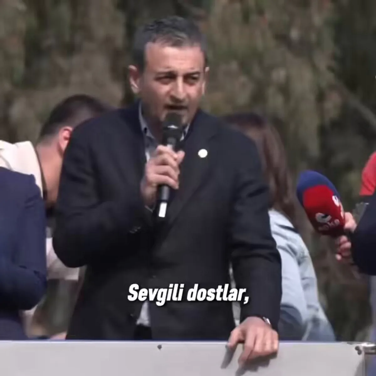 CHP Genel Başkan Yardımcısı: Katliamlara Ses Çıkarmak İçin Alevi Olmak Gerekmez, İnsan Olmak Yeter CHP Genel Başkan Yardımcısı: Katliamlara Ses Çıkarmak İçin Alevi Olmak Gerekmez, İnsan Olmak Yeter
