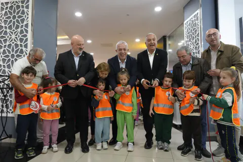 Artvin Kitap Fuarı Artrium AVM'de Açıldı: 4 Ekim'e Kadar Kitap Severleri Bekliyor