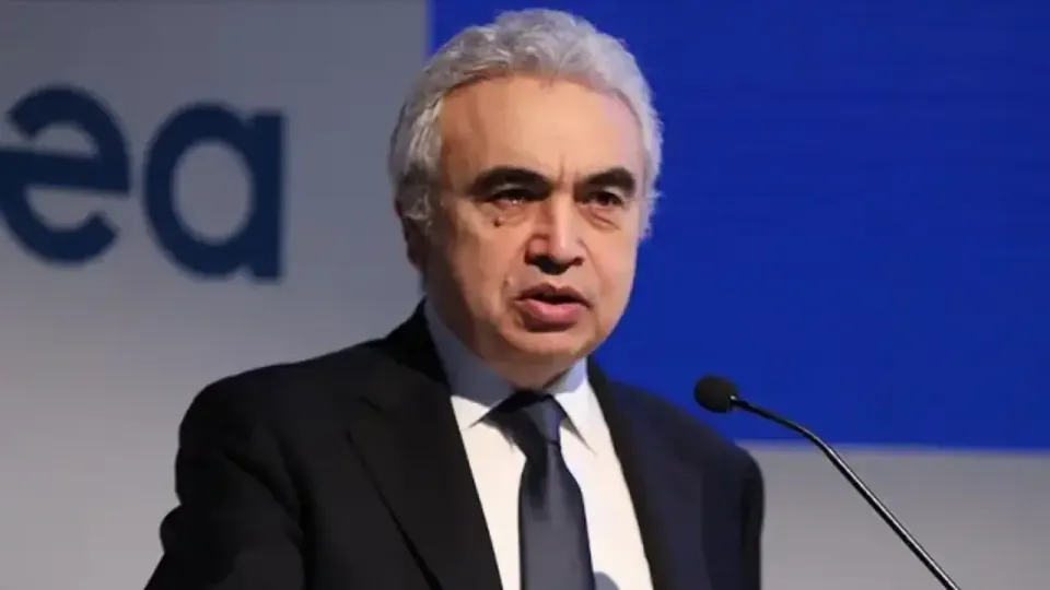 Fatih Birol'dan Kritik Uyarı: Hürmüz Boğazı'nda 'Vazo Kırıldı' görseli