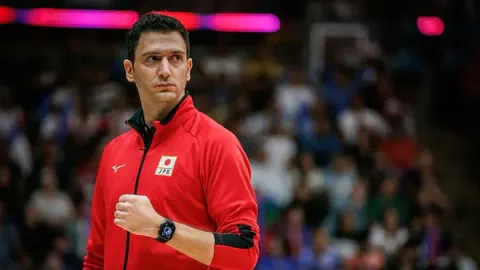 Voleybolda Japonya Başındaki Ferhat Akbaş Ödüle Layık Görüldü