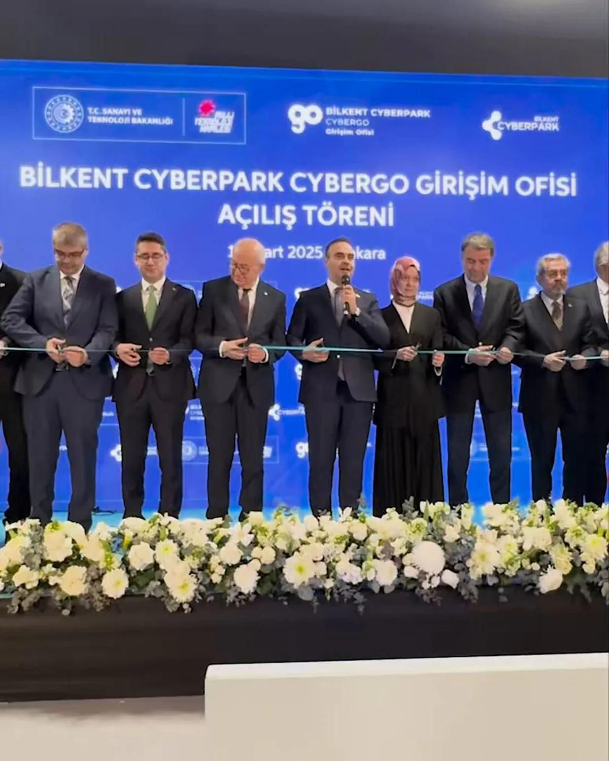 Sanayi ve Teknoloji Bakanı KACIR'dan GO Girişim Ofisleri Hakkında Açıklama Sanayi ve Teknoloji Bakanı KACIR'dan GO Girişim Ofisleri Hakkında Açıklama
