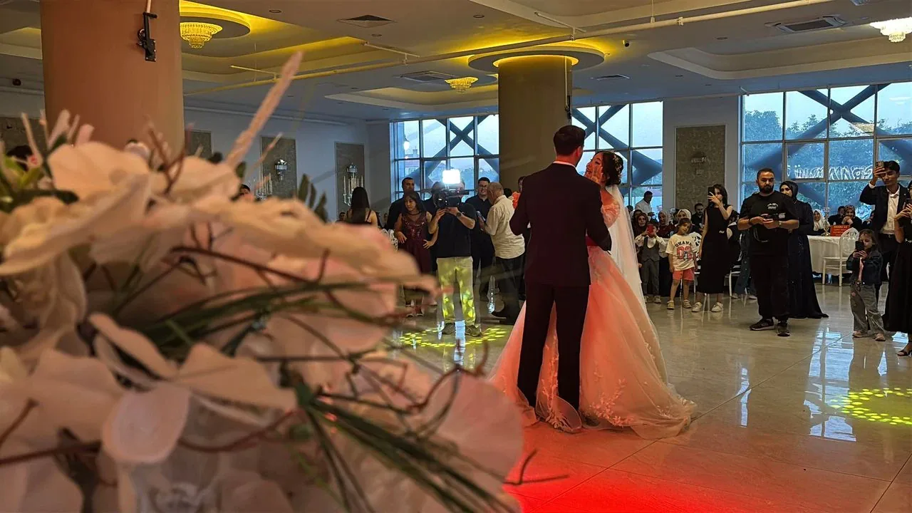 Bolu'nun İlk Japon Gelini Rion Uchi: 8 Bin Kilometrelik Aşk Hikayesi Bolu'nun İlk Japon Gelini Rion Uchi: 8 Bin Kilometrelik Aşk Hikayesi