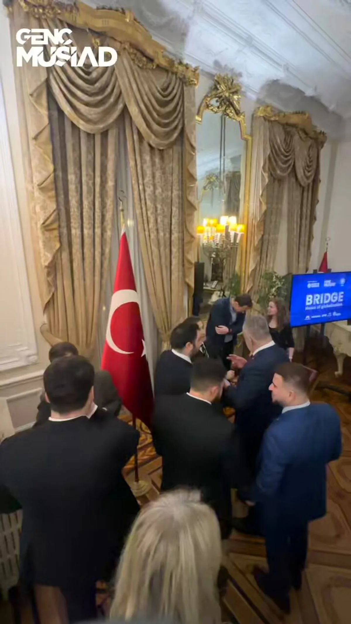 Genç MÜSİAD, Küreselleşmenin Köprüsünü İnşa Ediyor: BRIDGE Aftermovie Etkinliği Genç MÜSİAD, Küreselleşmenin Köprüsünü İnşa Ediyor: BRIDGE Aftermovie Etkinliği
