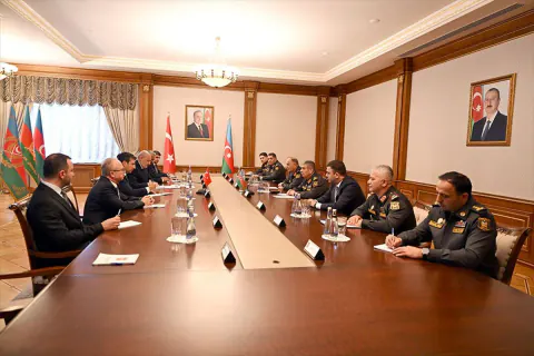 Türkiye ve Azerbaycan Arasındaki Savunma İş Birli