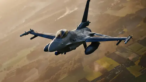 Romanya'da İlk Kez: F-16 Jetleri İzinsiz Drone'u Vurarak İndirdi