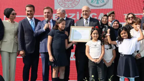 Erzincan'da Hayırsever Ailesi Anaokulu Yaptırdı: Valisi Aydoğdu Açılış Yaptı