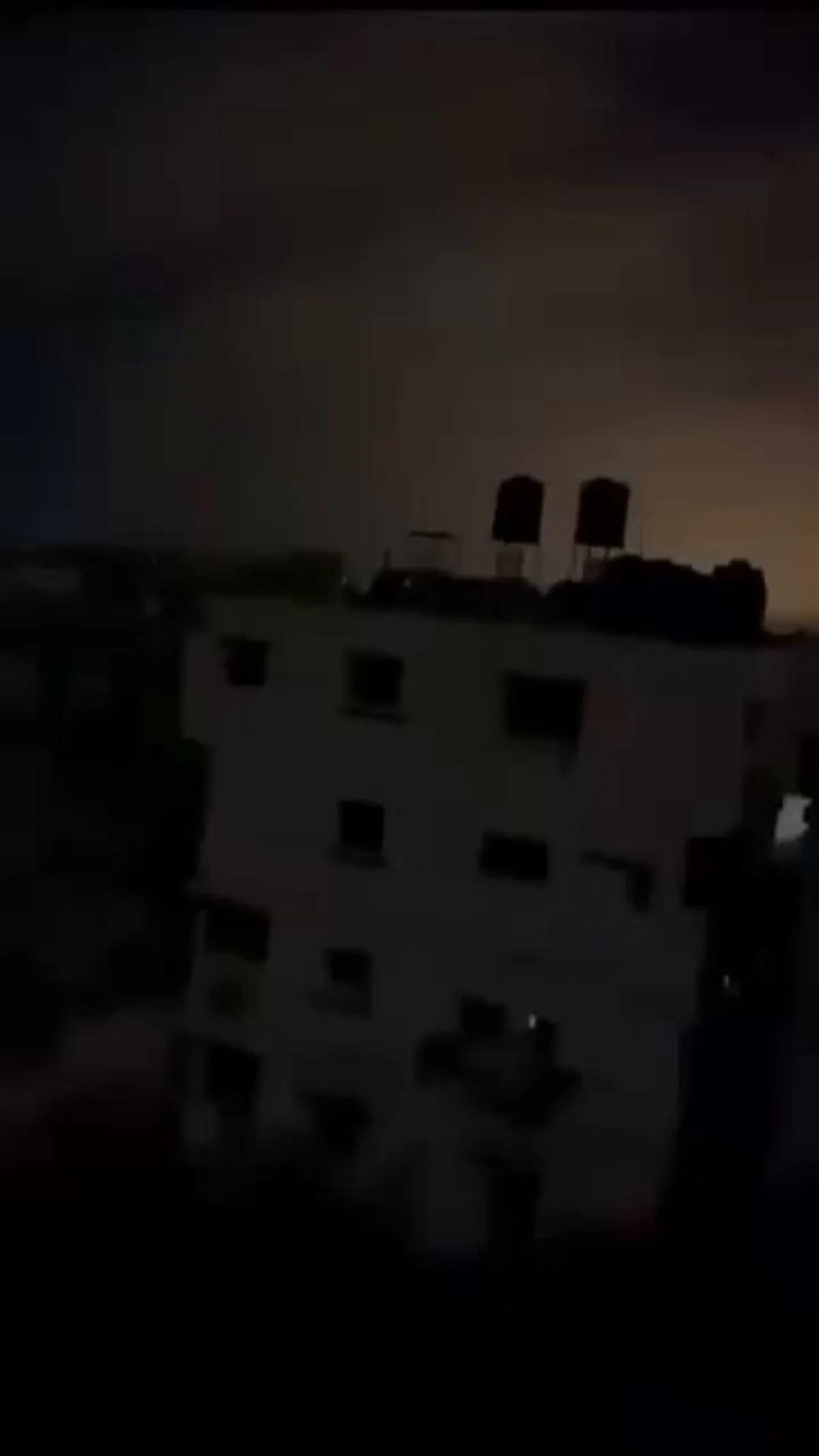 Gazze'de İsrail Saldırıları Yeniden Başladı Gazze'de İsrail Saldırıları Yeniden Başladı