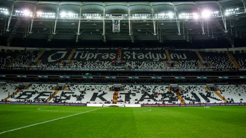 Beşiktaş'ta UEFA Kısıtlamaları Sona Erdi: Finansal Gözetim Süreci Tamamlandı