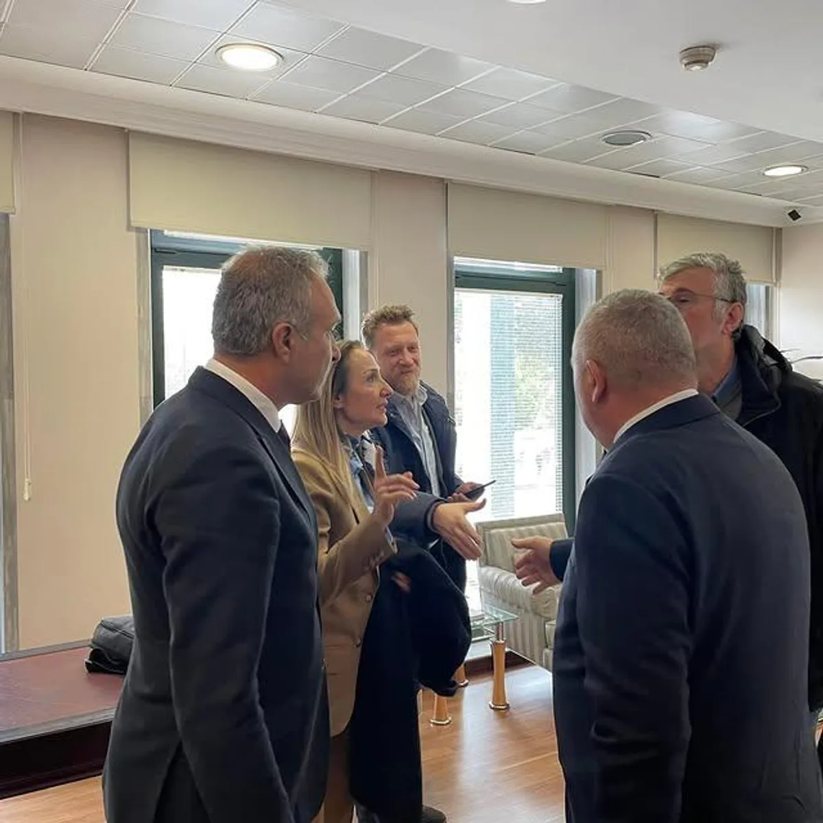 Demokrat Parti, Saraçhane'de Halkın İradesini Savunma Niyetini Bildirdi Demokrat Parti, Saraçhane'de Halkın İradesini Savunma Niyetini Bildirdi
