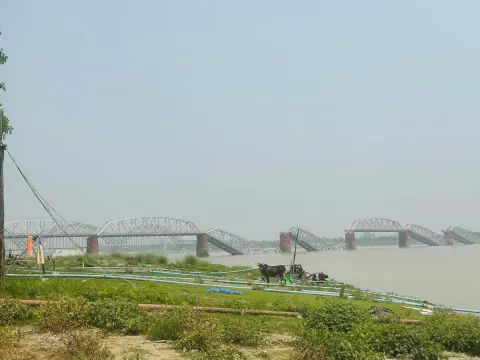 Myanmar'da Deprem: Mandalay'daki Ava Köprüsü Çöktü
