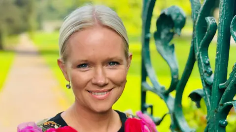 Yazar Cecelia Ahern, Kraliçe Camilla'nın Okuma Odası Festivali İçin Duygularını Paylaştı