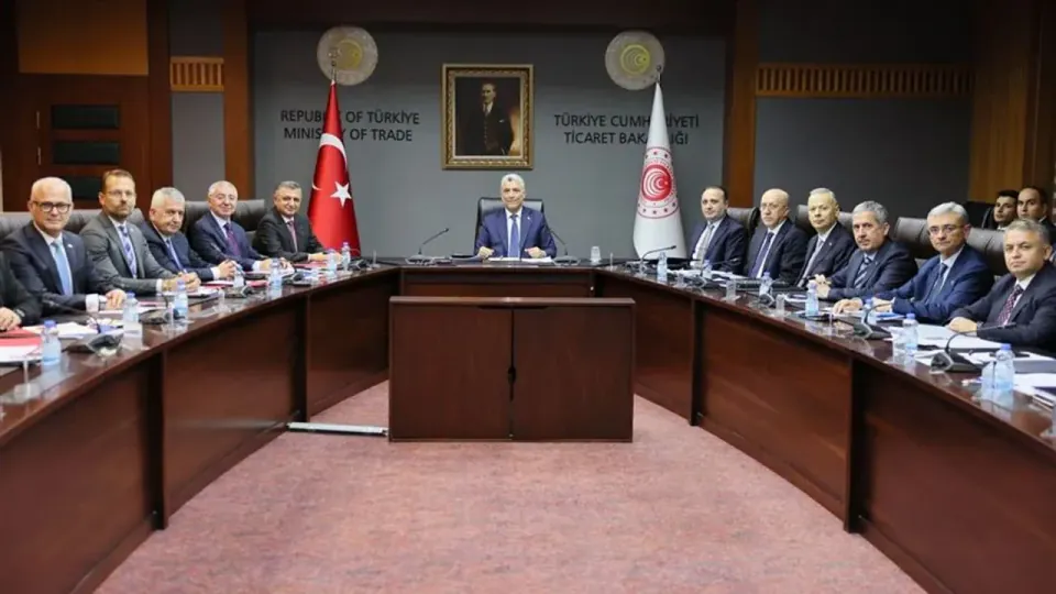 Bolat: AB Sanayi Hızlandırma Yasası'nda Otomotiv İçin Tam Dahil Yol Haritası Çizildi görseli