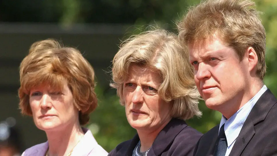 Diana'nın Abileri Earl Spencer'ın Kitabına Tepki Gösterdi: "Özel Hayatlarımız Karıştırıldı" görseli