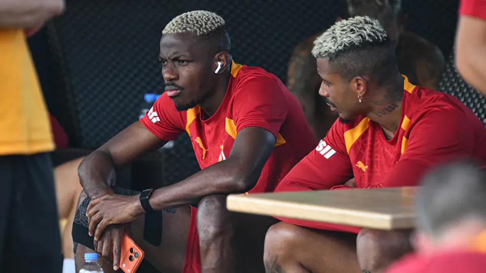 Galatasaray'da Victor Osimhen Transferinde Kritik Karar: Transfer Hattında Kriz görseli
