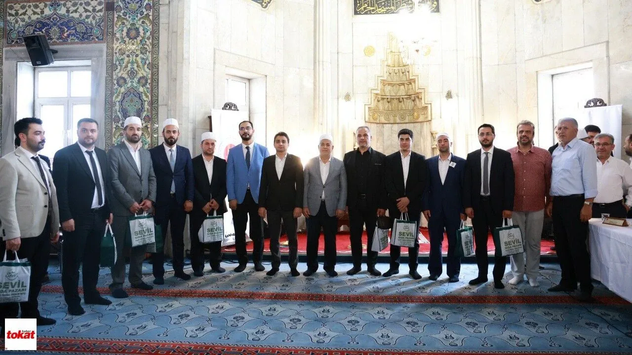 Ezanı Güzel Okuma Yarışması Bölge Finalinde Tokat Üçüncülük Elde Etti Ezanı Güzel Okuma Yarışması Bölge Finalinde Tokat Üçüncülük Elde Etti