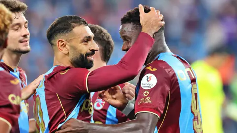 Trabzonspor 4-0 Galatasaray'ı yendi, Süper Lig'de yeni lider! Güncel Puan Durumu