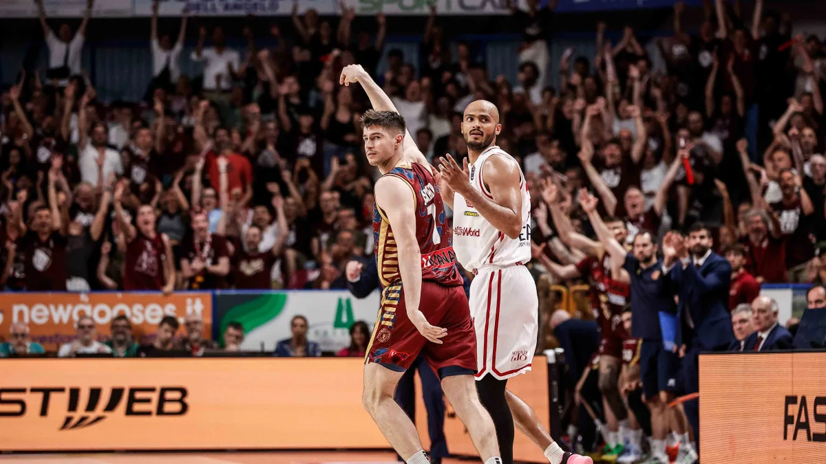 Venezia'dan Şok Dönüş: Olimpia Milano'nun Şampiyonluk Yoluna Set Çekildi Venezia'dan Şok Dönüş: Olimpia Milano'nun Şampiyonluk Yoluna Set Çekildi