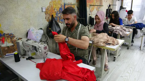 Yüksekova'da Düğün Sezonu Hareketliliği: Yöresel Kıyafetlerde Kiralama Dönemi