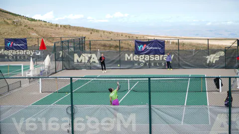 Tenis Dünyasının Görünmez Mücadelesi: Mardy Fish ve Mental Sağlık Savaşı