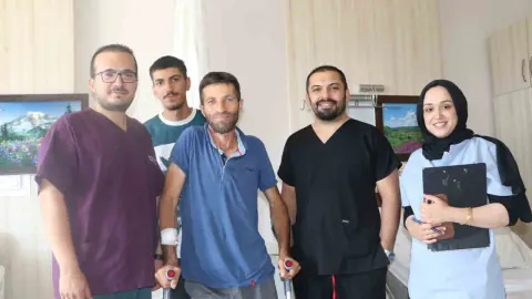 Bingöl'de 37 Yıllık Yürüme Engeli 10 Saatlik Ameliyatla Aşıldı