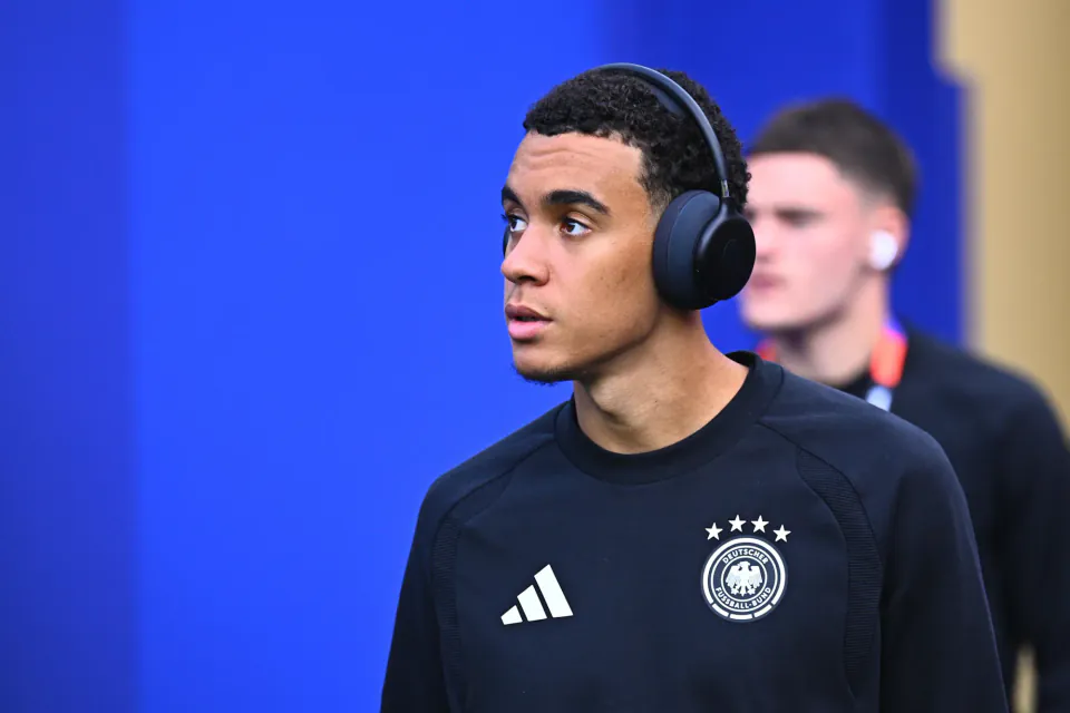 Jamal Musiala Bayern Münih'e Dönüyor: Sakatlık Sonrası Yeni Planı Belli Oldu