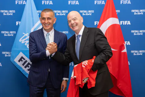 FIFA Başkanı Infantino'nun Güç Savaşı: Soruşturmalar ve 2027 Hedefi