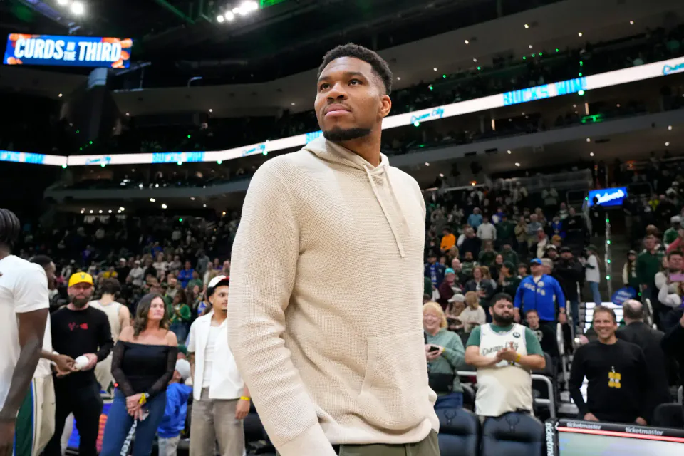 NBA'de Yılın Transfer Bombası: Giannis Antetokounmpo Boston Celtics'e mi Gidiyor? görseli