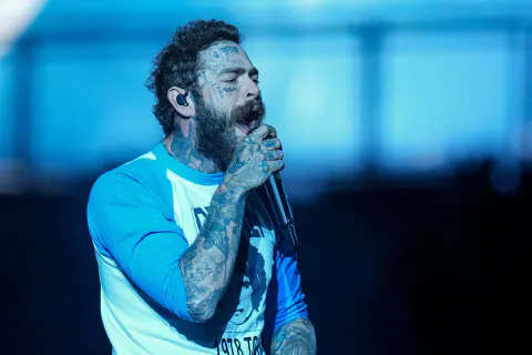 Post Malone, Summerfest Sahnesinde Country Rüzgarı Estirdi