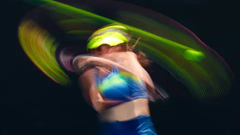 Liudmila Samsonova, Bad Homburg Open'de Siniakova'yı Devirdi