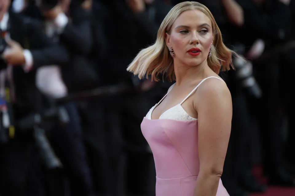 Scarlett Johansson'ın Yeni Projeleri ve Kariyerindeki Kritik Dönemeç görseli