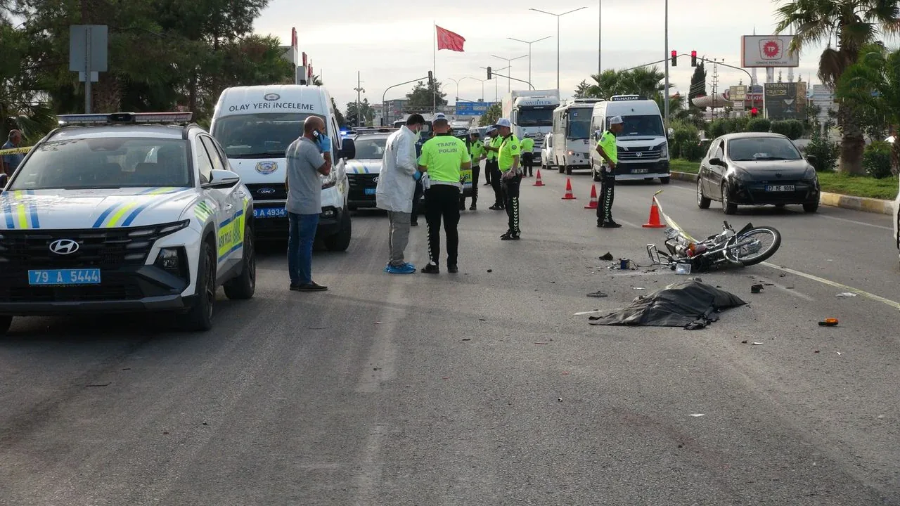 Kilis'te beton mikseri motosiklete çarptı: 1 ölü, 1 ağır yaralı Kilis'te beton mikseri motosiklete çarptı: 1 ölü, 1 ağır yaralı