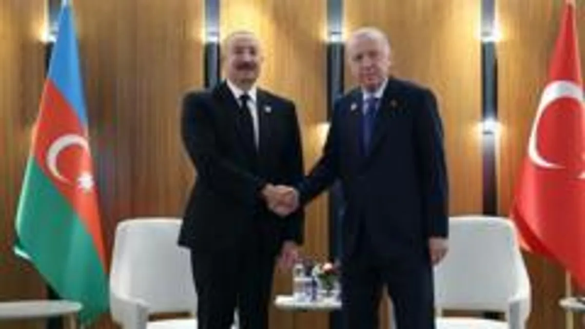 AKP'den Azerbaycan mesajı: „Farklılıklar olabilir, aile içinde çözeriz” AKP'den Azerbaycan mesajı: „Farklılıklar olabilir, aile içinde çözeriz”