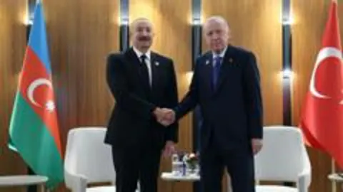 AKP'den Azerbaycan mesajı: „Farklılıklar olabilir, aile içinde çözeriz”