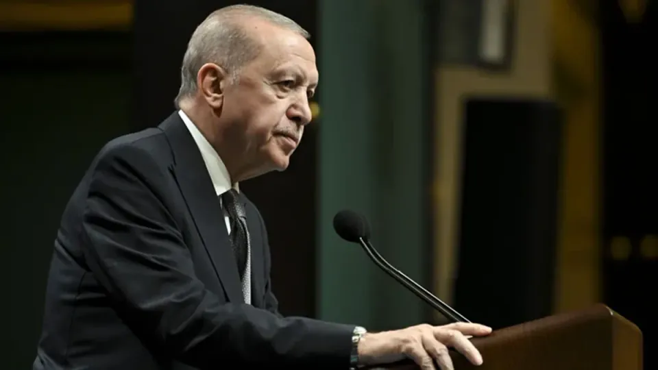 Cumhurbaşkanı Erdoğan'ın Yoğun Gündemi: Kritik Brifing ve Atamalar görseli