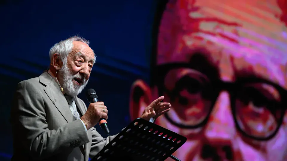 Komedyen Dieter Hallervorden'den AfD ve CDU Üzerine Sert Açıklamalar görseli