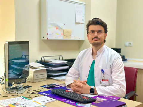 Siirt Eğitim ve Araştırma Hastanesi'nde Gastroenteroloji Uzmanı Göreve Başladı