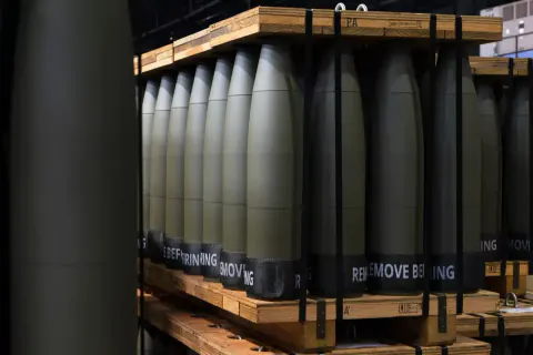 Pentagon'dan Savunma Sanayisine Acil Talimat: Silah Üretimini Hızlandırın