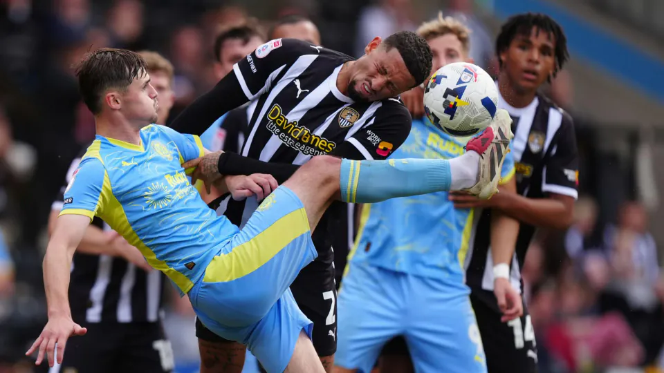 Alfreton Town ve Notts County Hazırlık Maçında Karşı Karşıya görseli